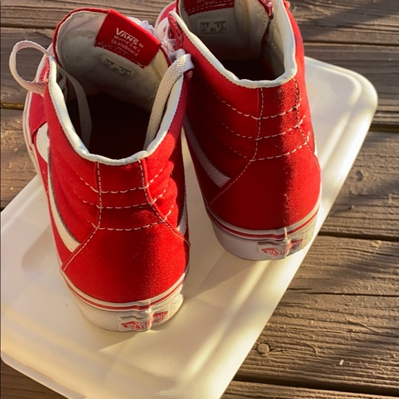 All Red Vans - Picture 4 of 5